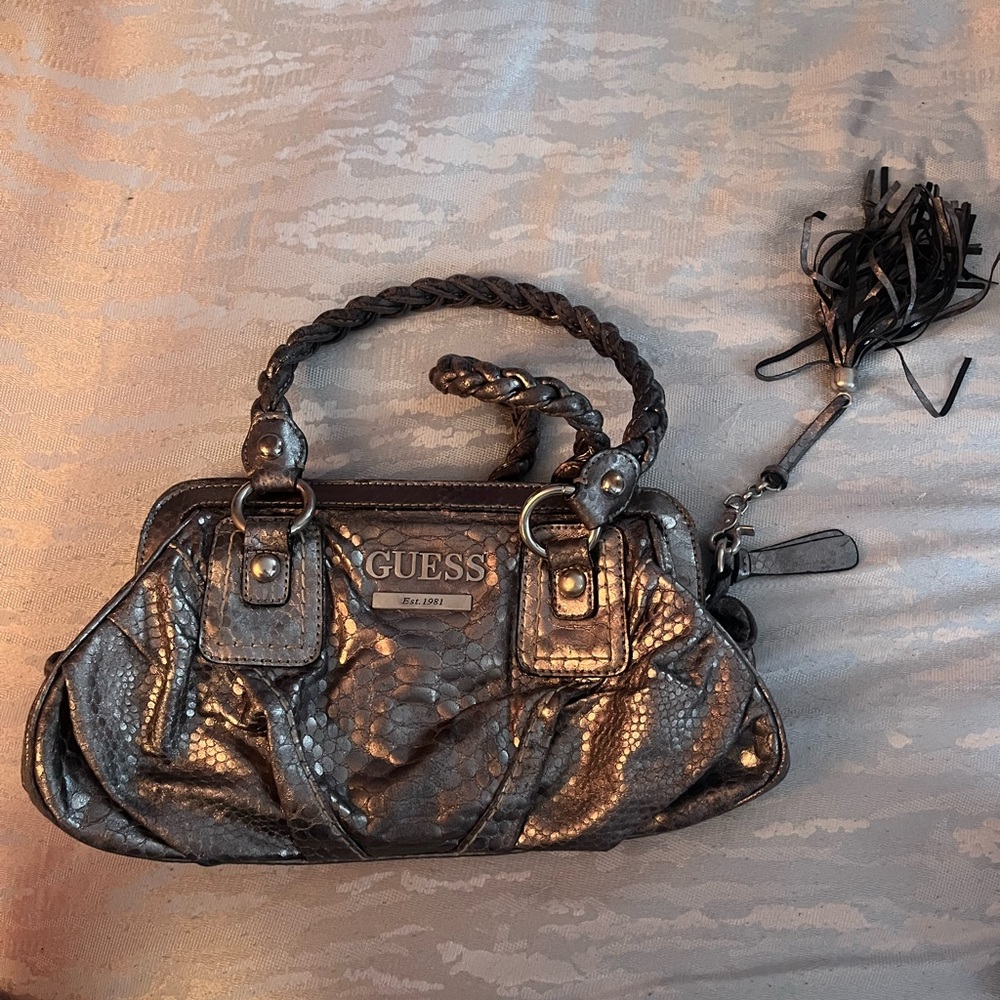 SILVER GUESS BAG